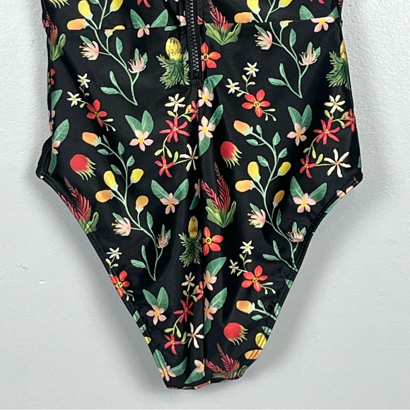 Averie Zip Up One-Piece Blaise Vibrant Rainforest Print swimsuit, small. - Picture 7 of 12